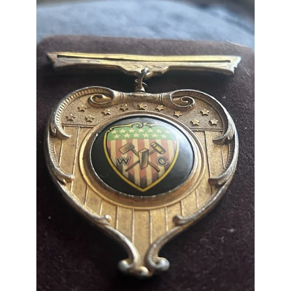 Antique c1892-1920 Whitehead & Hoag WC Woodworkers Fraternal Medal Badge